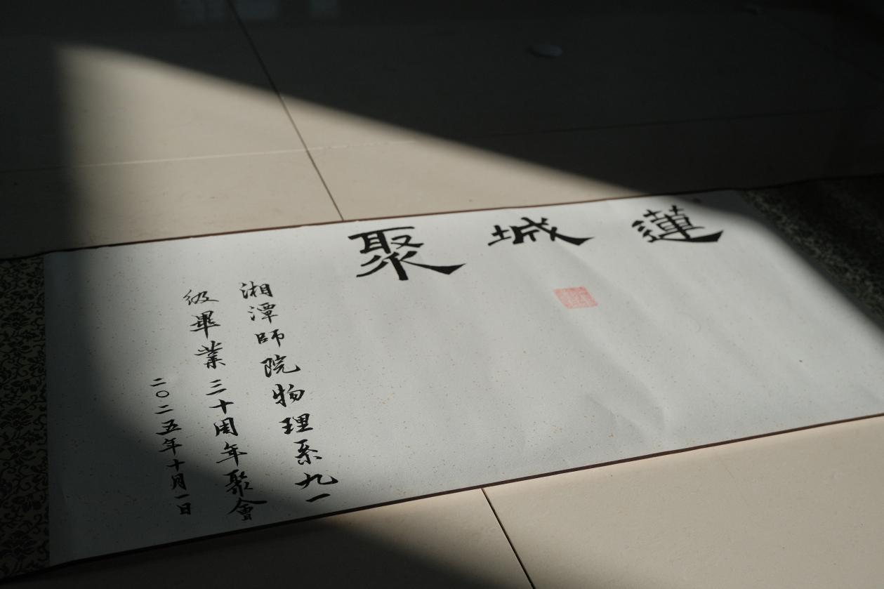 f582f1bb1a0e45db93940551cfefbbd4.jpeg f582f1bb1a0e45db93940551cfefbbd4.jpeg